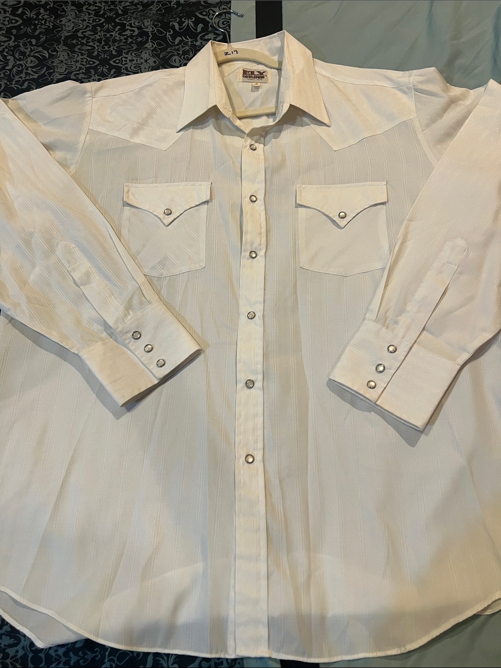 Ely Cattleman CLASSIC White Long-Sleeve Western Pearl Snap Shirt